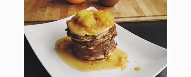 Nutella pancake toren met geflambeerde sinaasappel Receptenpret met Fred